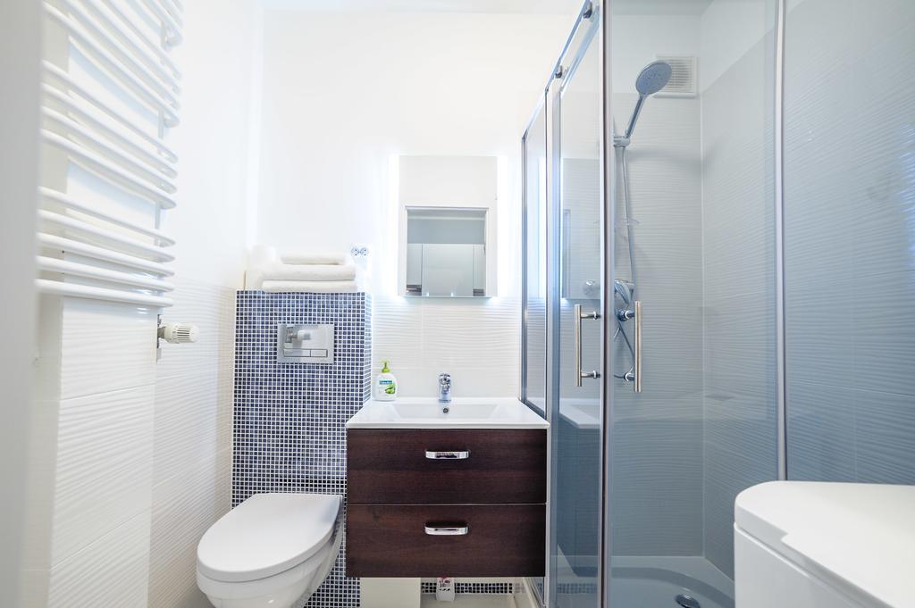 Apartament Grojecka Korotynskiego Apartment วอร์ซอ ห้อง รูปภาพ