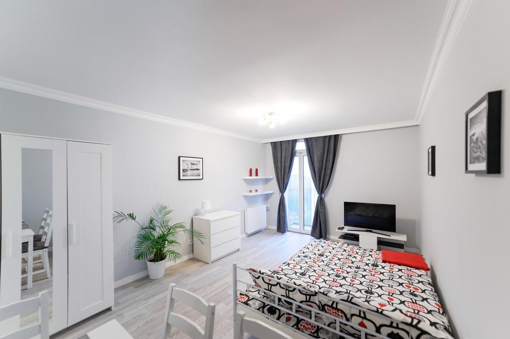 Apartament Grojecka Korotynskiego Apartment วอร์ซอ ห้อง รูปภาพ